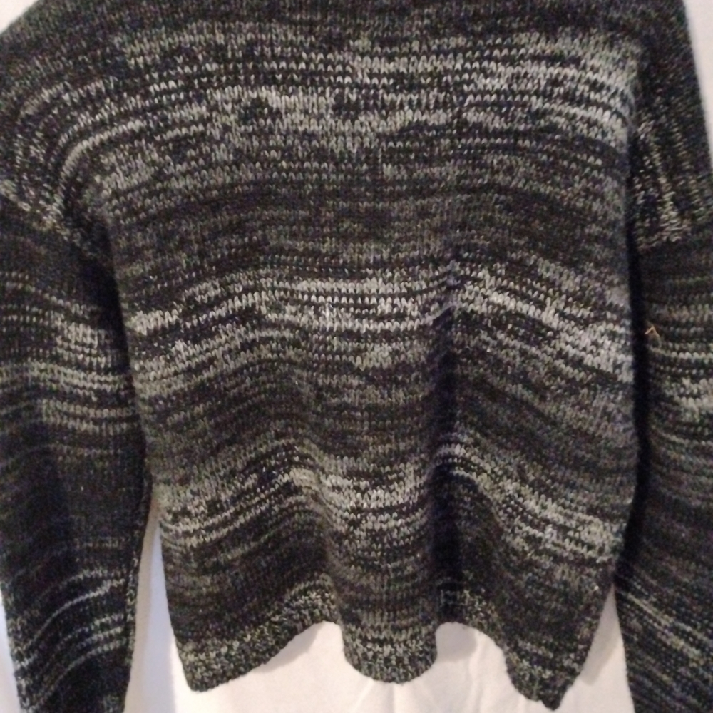 CHARLIE B Black and Gray Knit Sweater